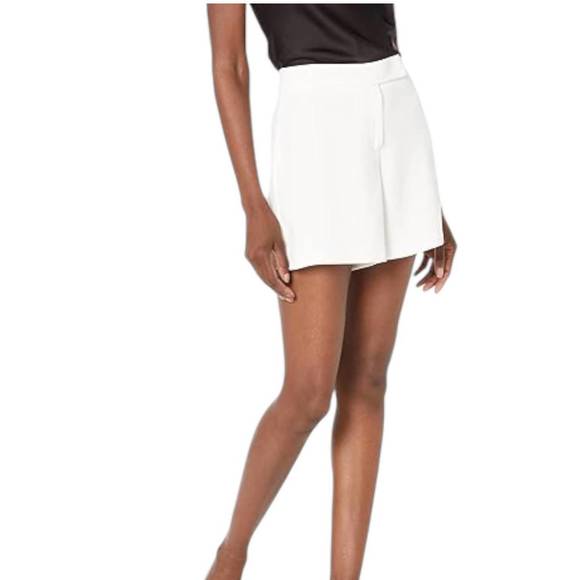 NEW TRINA TURK hermosa 3 short in whitewash